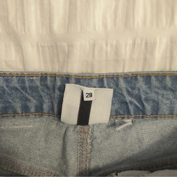 NWOT RAGGED PRIEST Cougar Jean size 28 - Picture 5 of 6